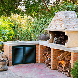 Outdoor Kitchens